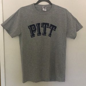 University of Pittsburgh T-Shirt size M